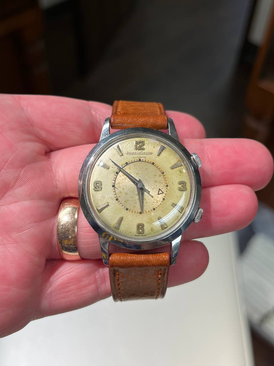 Jaeger-LeCoultre Memovox