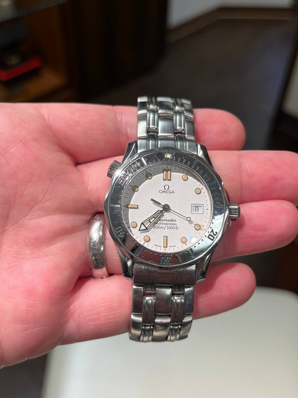 Omega Seamaster Midsize